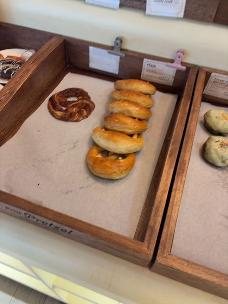 写真 : petit pretzel （ペティプレッツェル） - 天王寺駅前/パン