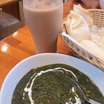 カレーリーブス カフェ＆レストラン - 