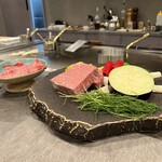 名駅 鉄板焼 牛吟 - 