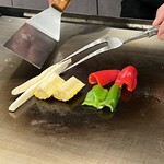 名駅 鉄板焼 牛吟 - 