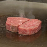 名駅 鉄板焼 牛吟 - 