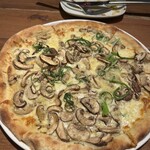 カリフォルニア・ピザ・キッチン - 