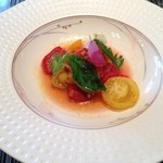 レストランさんざ - 数種類のトマト