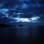 ホテル雲丹御殿 - 夜の利尻の海の様子です