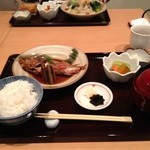 稲荷町髙はし - メバルの煮付け