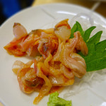 立飲みいこい - 赤貝ヒモ