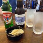 印度料理シタール - インドビール¥715　クラフトビール¥825