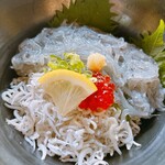 和食 花の茶屋 - 生しらす新鮮だと思う！ひたすらに美味しかった…！