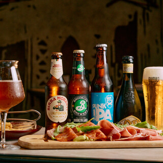 お酒好き集合！豊富なワイン＆クラフトビール。ハッピーアワーも