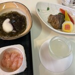 ホテル立山 - もずく、甘エビなど