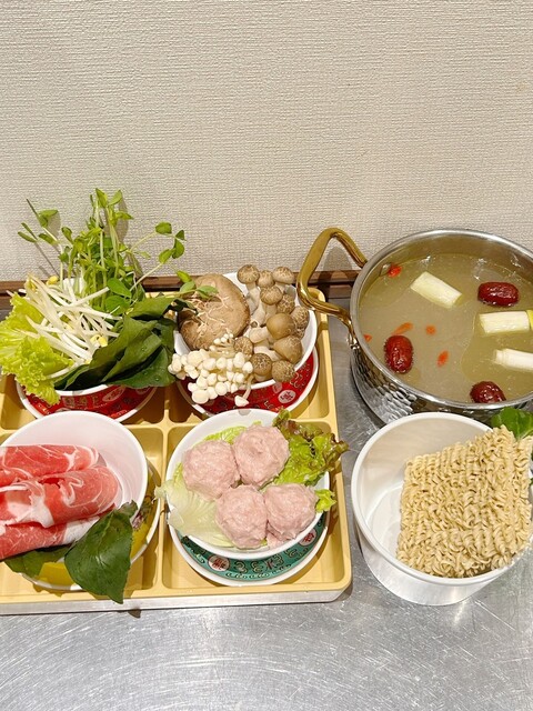 七七火鍋麻辣湯　喝丢一只鞋の写真