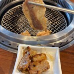 焼肉冷麺やまなか家 - 元気カルビ٩(^‿^)۶