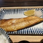 肉豆冨とレモンサワー 大衆食堂 安べゑ - 【2025.7.15(火)】さば塩焼き白身フライ定食のさば塩焼き