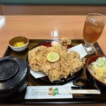 庵古堂 - 料理写真:ジャンボ唐揚げ定食