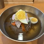 ソルヌン - 平壌水冷麺1,200円