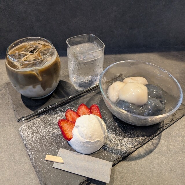 shirom cafe stand 01 - 新旭川（カフェ）の写真