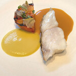 CYCLE by Mauro Colagreco - ハタ、トマト