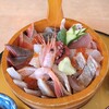 浜幸 - 料理写真:桶盛り海鮮丼　２４００円