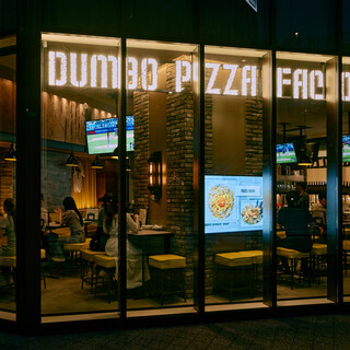 バー利用も、ディナー使いも◎違いのわかる大人のための秘密基地