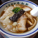 平和軒 - 平和軒　ワンタン麺　600円