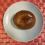 ポム・ド・テール - キャラメルチョコベーグル。