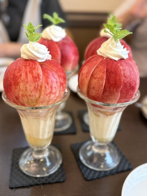 いちごやさんのカフェテラス ひらおか - くぬぎ山/カフェ | 食べログ