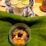 銀座 しのはら - 開けるとグラスに具材