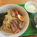 おなかの友達 萬来 - 背脂つけ麺+タマネギ