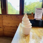 生涯青春の湯　つるつる温泉　お食事処 - ソフトクリーム