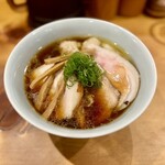 中華そば しば田 - 特製(豚)中華そば 1680円＋地鶏もも肉 220円