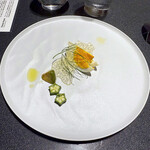 Japanese Soba Noodles 蔦 - 前菜の「茹で卵のベルガモットジュレ掛けオクラとアボカド添え」