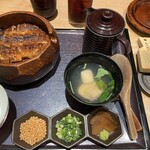 Sumiyaki Hitsumabushi Unagi Munagi