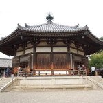 一平ちゃん - 聖徳太子の宮殿の跡に建てられた夢殿