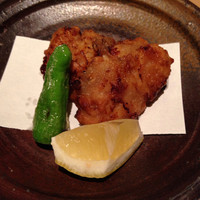 月亭 町田店 - フグ唐揚げ