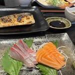 お魚定食 朝げ屋 - 料理写真: