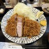 嬉嬉豚とんかつ 「君に、揚げる。」 池袋本店