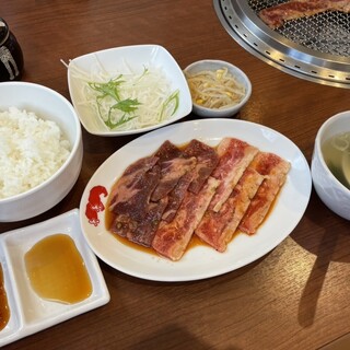 焼肉冷麺やまなか家_2