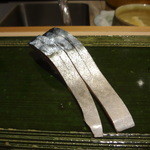 鮨 万代 - シメサバ