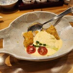 焼鳥 とり藤 - チキン南蛮もレベル高い！熱々ジューシーな鶏唐揚げに甘酸っぱいタルタルソースがめっちゃ合う
