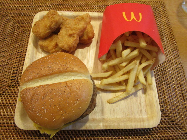 マクドナルド 木津アルプラザ店 - 山田川/ハンバーガー | 食べログ