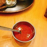 やっぱりインディア - 自家製スパイシーチリソース　辛味と共に少し酸味が効いていて、後半に足すとまた違った味わいを楽しめます！