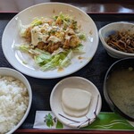 味鮮 しのぶ - 料理写真:チキン南蛮定食600円