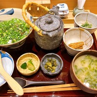 割烹酒亭 三分亭 東京ミッドタウン日比谷 - 
