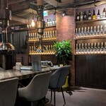 焼肉金山 - 店内