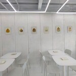 White Magic - 店内テーブル席の様子②～!!( ^o^)ﾉ