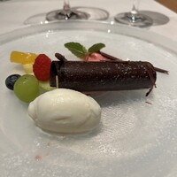 ミクニ マルノウチ - 