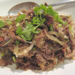 オリエンタルキッチン マリカ - サッター チョッ トウッ（干し鹿肉とタマネギの和え物）　￥950