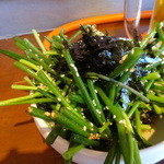 駅西ホルモン - ねぎサラダ