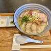 豚骨清湯・自家製麺 かつら - 