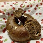 ベーカリー燈 - ほうじ茶と胡桃とホワイトチョコ ¥380